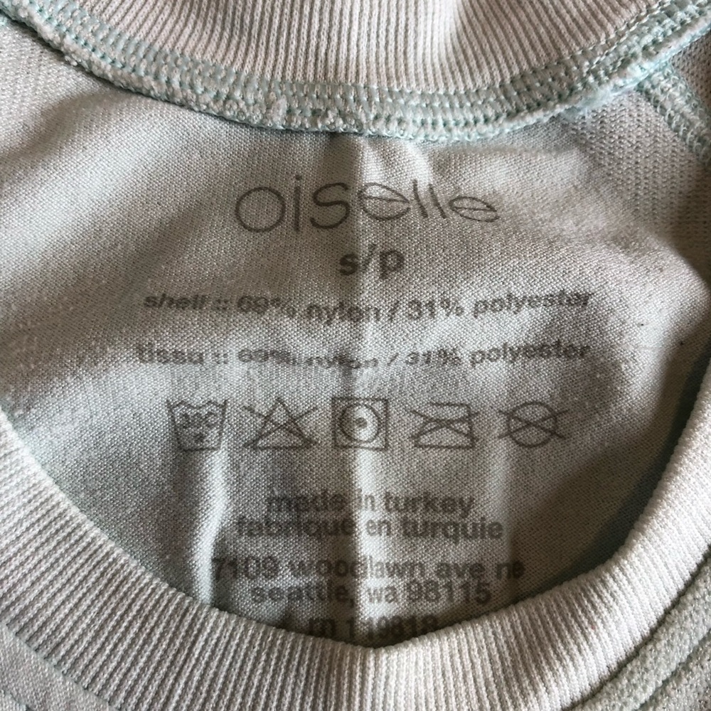 Oiselle Flyte Shirt Long Sleeve Light Blue - Picture 4 of 6